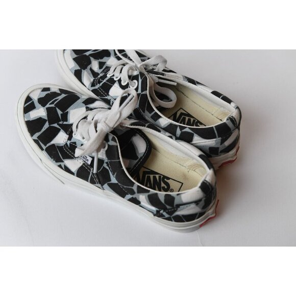 Vans Canvas Sneakers Low Top Casual Shoes Women's Size 6 Off the Wall - Picture 6 of 13